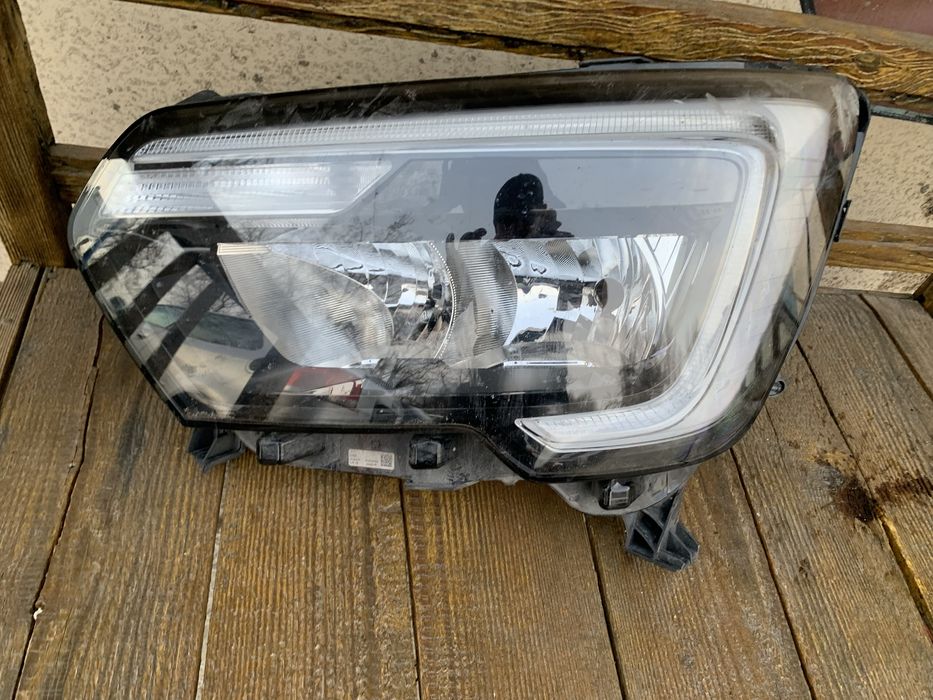 Фар Рено Мастер/Renault Master