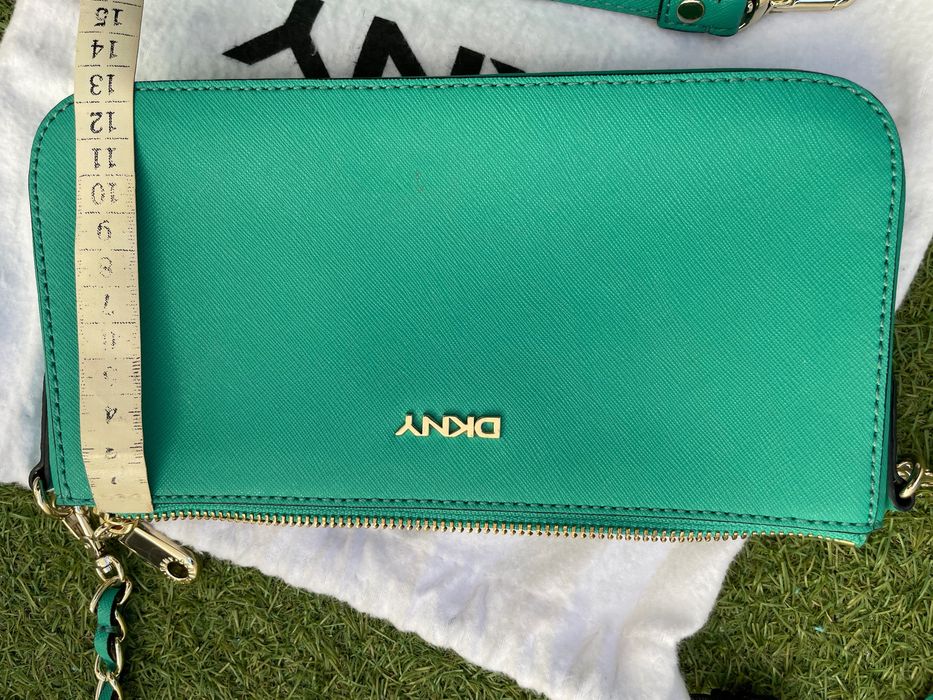 DKNY дамска чанта