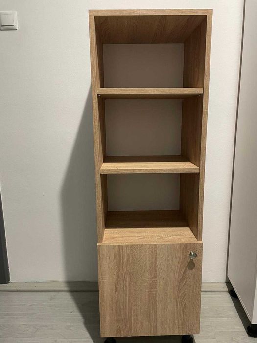Mobilier pentru hol,sufragerie,debara,balcon,bucatarie,etc.