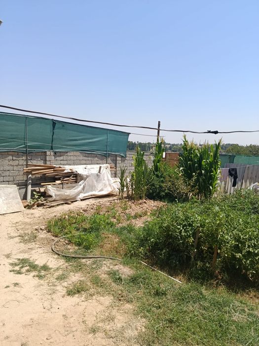 Уй сотилади ховли