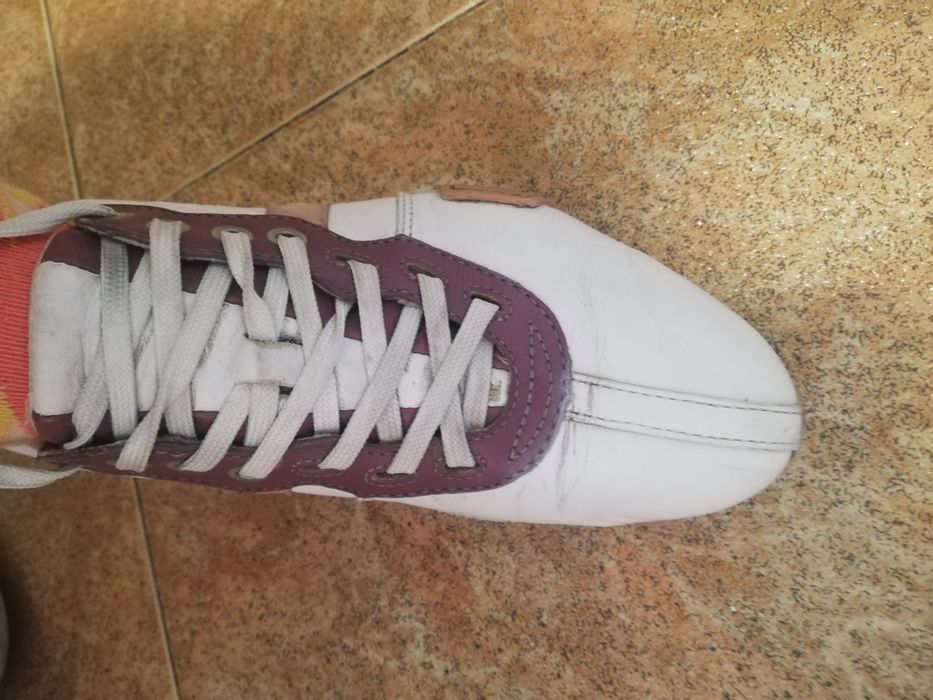 Дамски маратонки 38 номер Lacoste