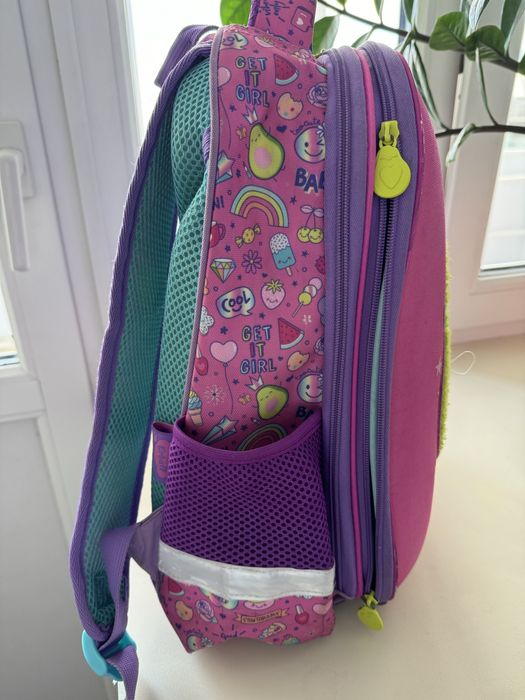 Продам рюкзак школьный