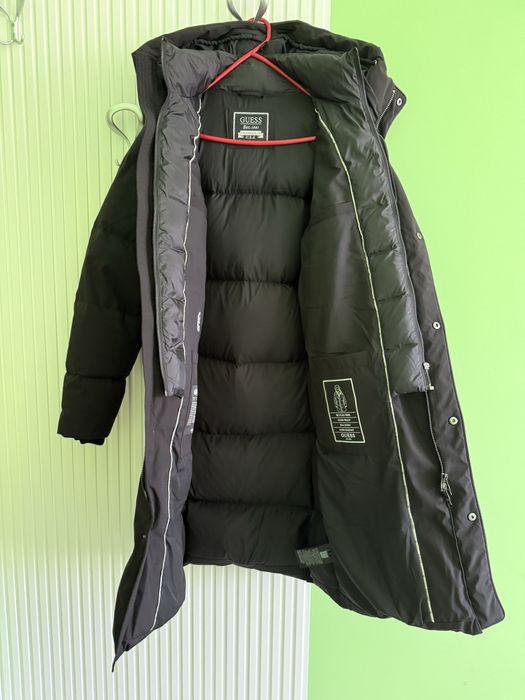 Оригинарно зимно мъжко яке GUESS