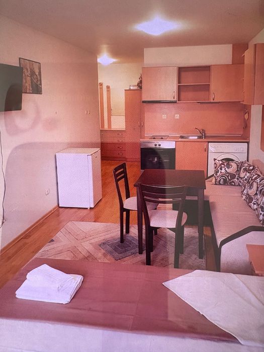 Дава под наем студио в Несебър