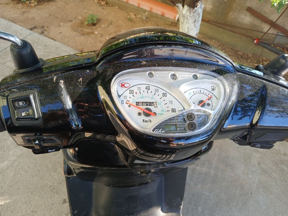 Скутер KYMCO 2016г 50куб.