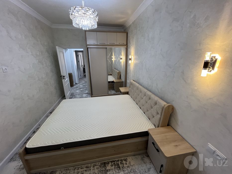 Arenda ijaraga Yevra remont uy 2 xonaliy faqat yosh oyla qoyiladi