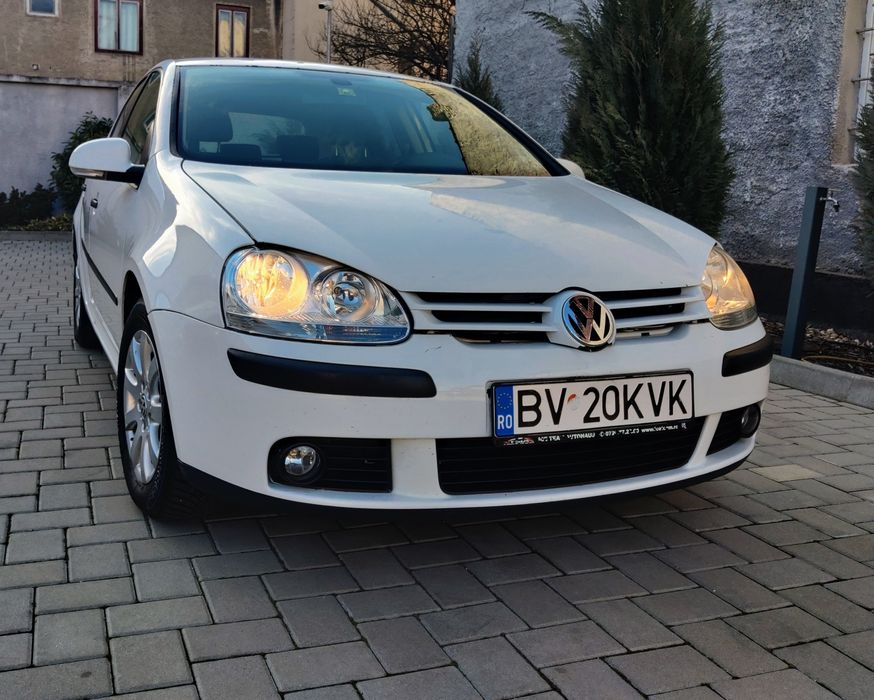 Volkswagen Golf 5 – 1.6 Benzină –180.000 km -  DSG – 2008 – Brasov