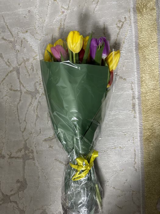 Цветы свежие,праздничные