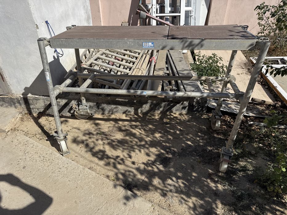 Леса сатылады для строики