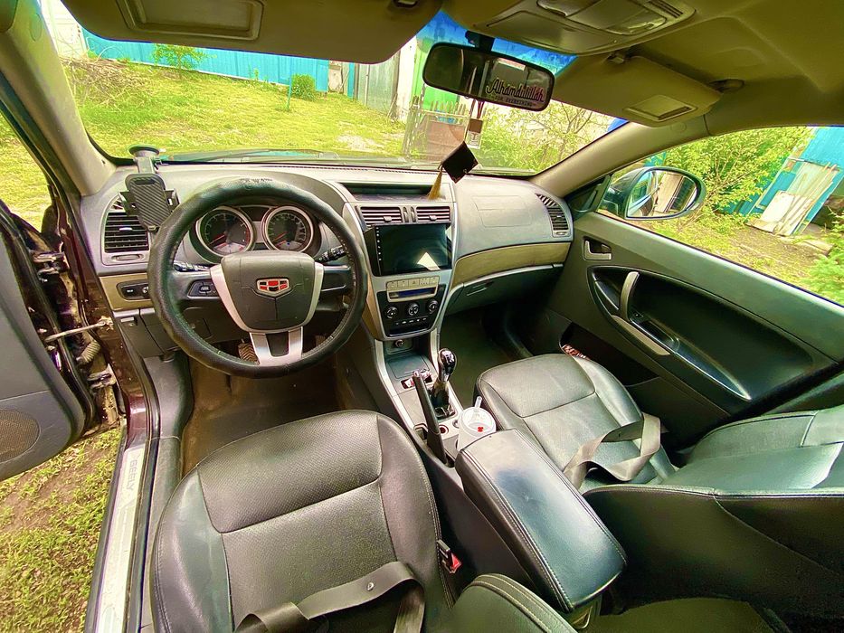 Geely EMGRAND x7