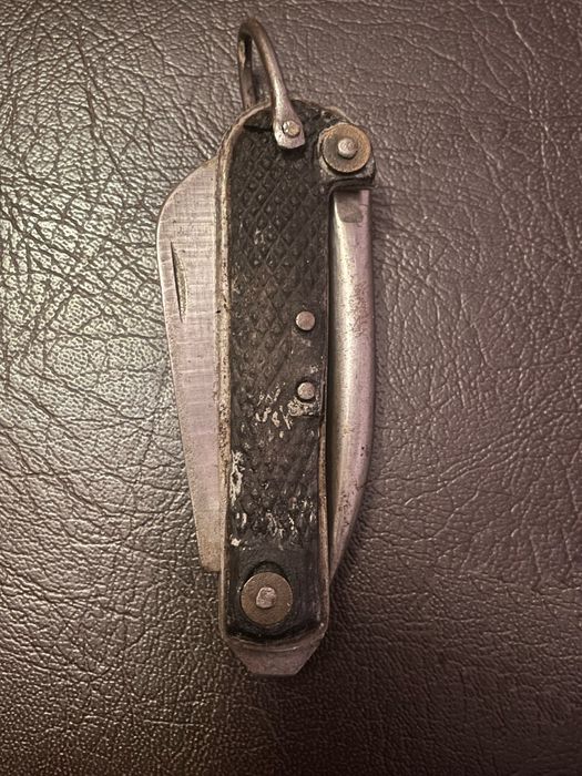 Briceag militar clasic