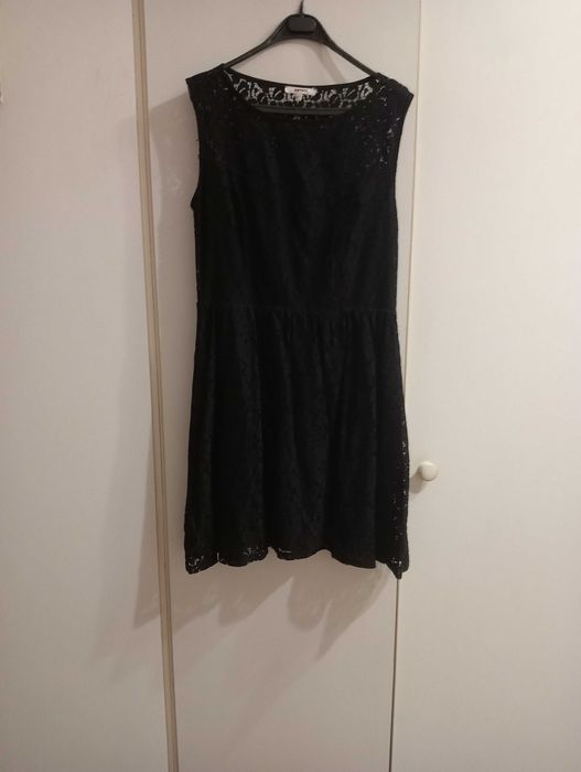 Продам платья бу