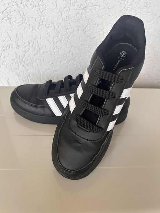 Маратонки Adidas