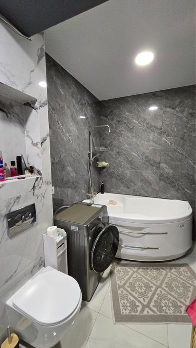 Продается 2х комнатная квартира район айгуль