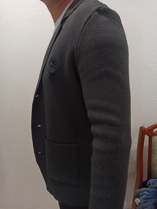 Продам пиджак новый
