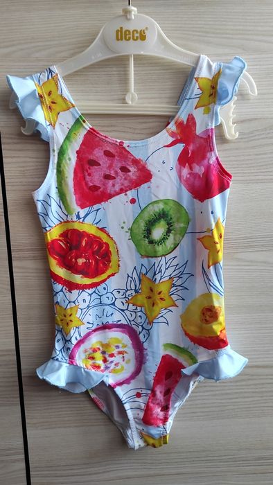 Купальник на девочку 4-6 лет