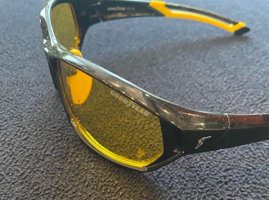 Очила  GOOD YEAR спортни оригинални колекционерски