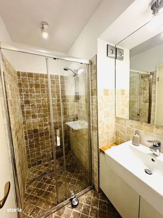 Garsoniera de vanzare, 33 mp, zona Centru Istoric
