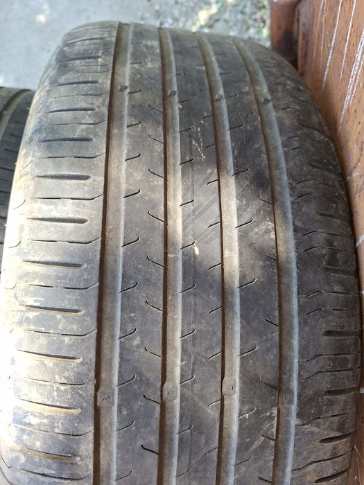 Продам шины 235/55/18 континенталь