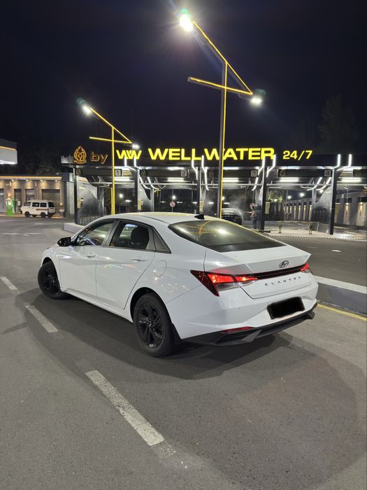 Hyundai elantra sotiladi 2021