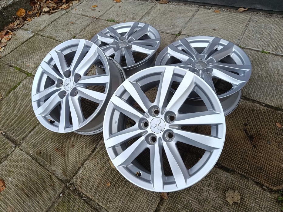 ОРИГИНАЛНИ джанти 17 ' 5x114,3 Mitsubishi Hyundai Mazda Kia 67,1 ET46