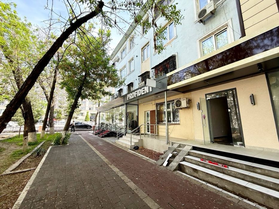 Улица Мукумий Метро Хамза Продается Нежилой Вдоль Дороге