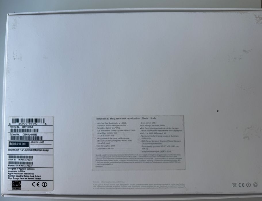Macbook Air 11 inch in stare excelenta