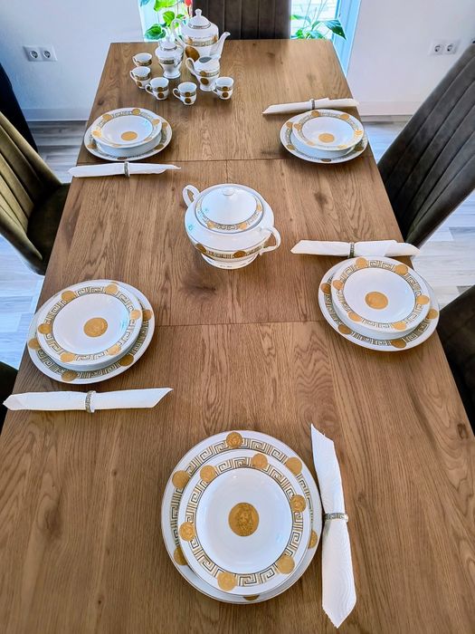 De vanzare servici de masa Versace 5 pers