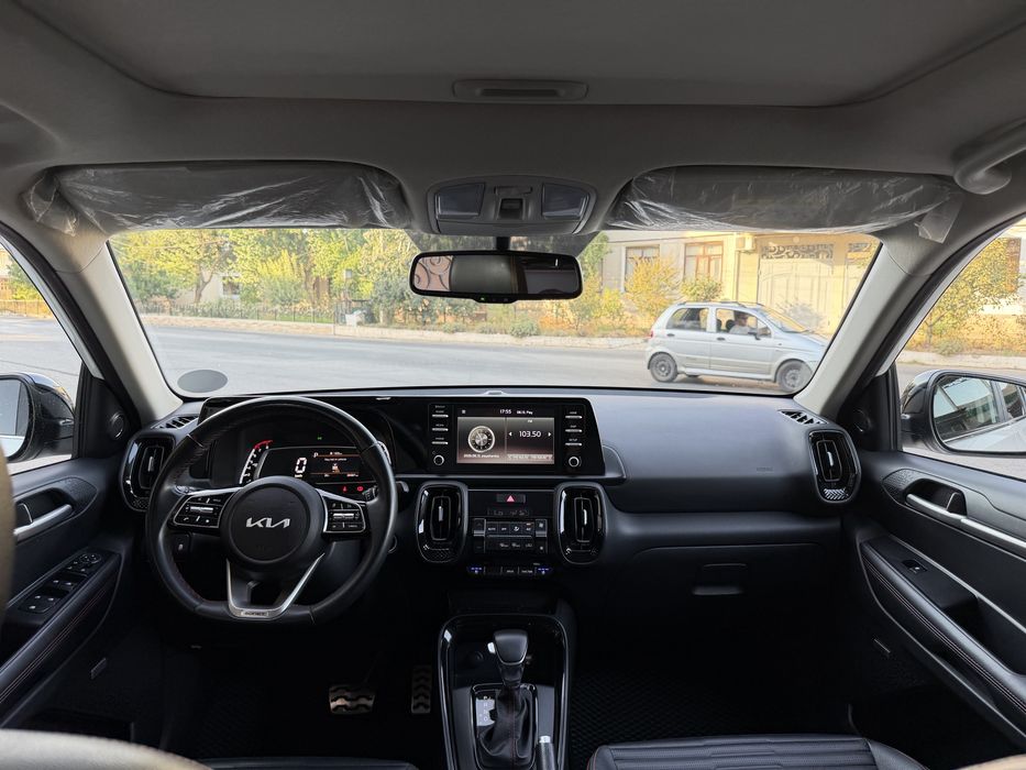 Kia sonet 2025 3-pazitsa full