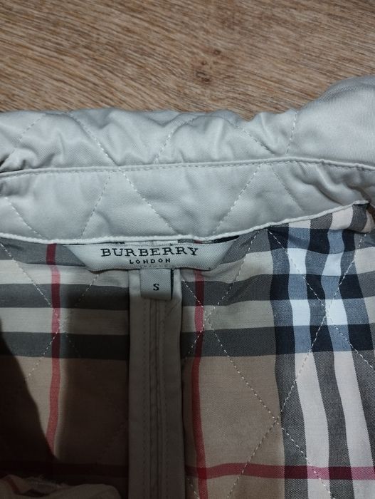 Стеганное пальто бербери S