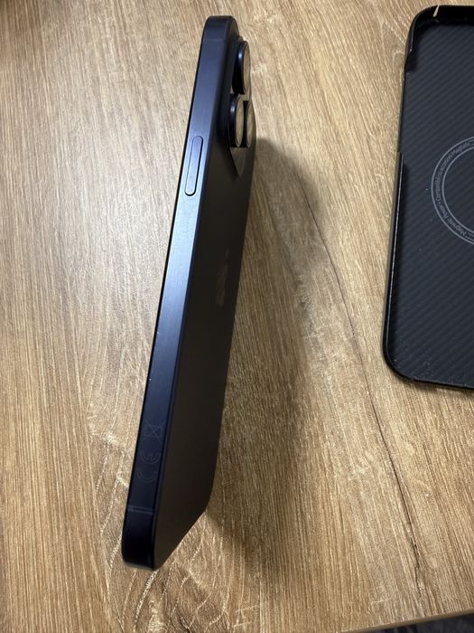 Iphone 15 ProMax + husa Carbon