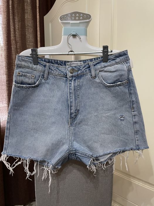 Джинсовые шорты  2 штуки