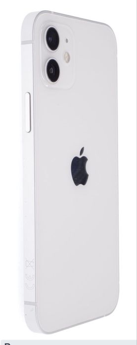 iPhone 12  в добро състояние с протектор и калъф комплект бързо зарядно с зарядно и за автомобил
