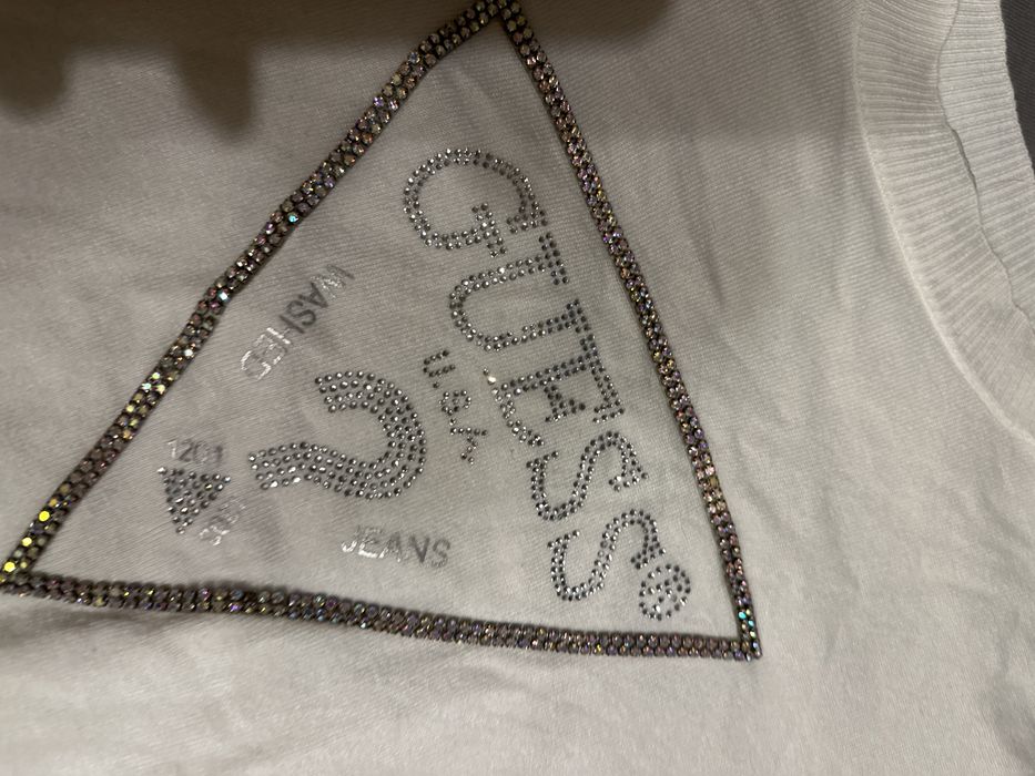 Блуза    Guess.
