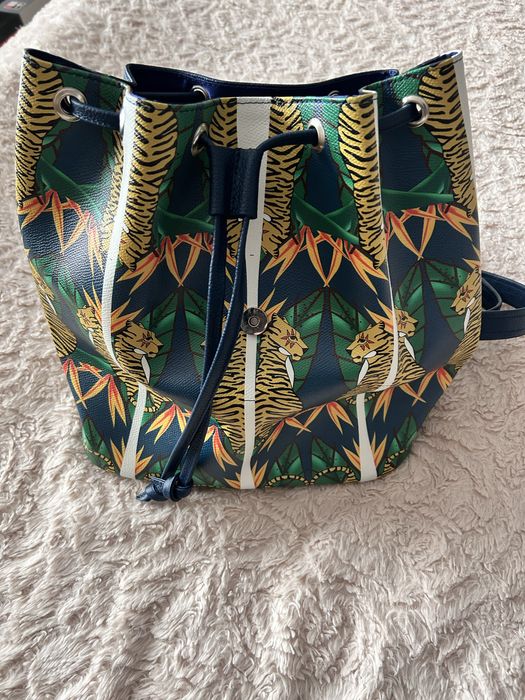 Раница естествена кожа Motema