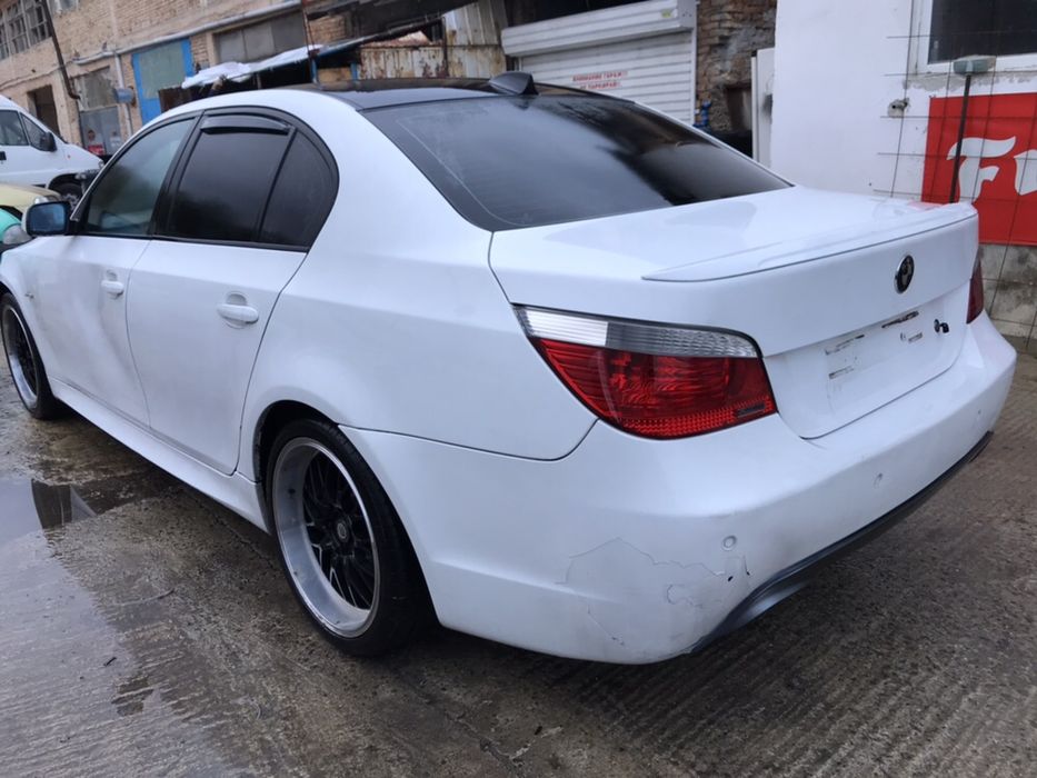 Бмв е60 520 М пакет На Части