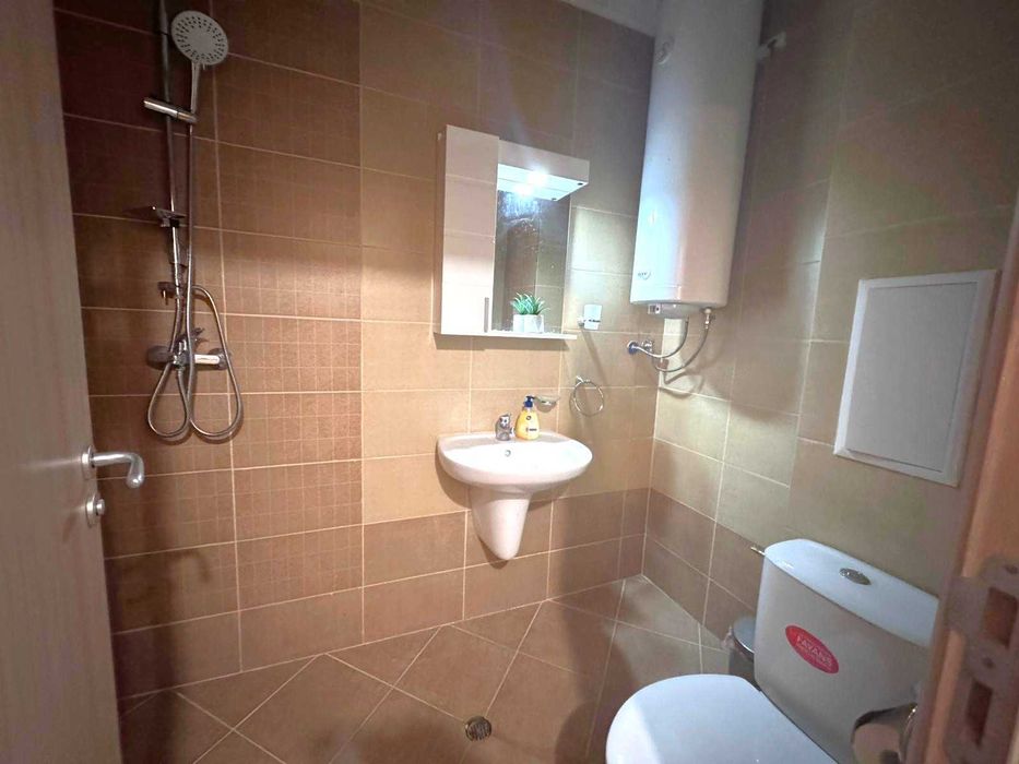 Обзаведен двустаен апартамент, Без такса