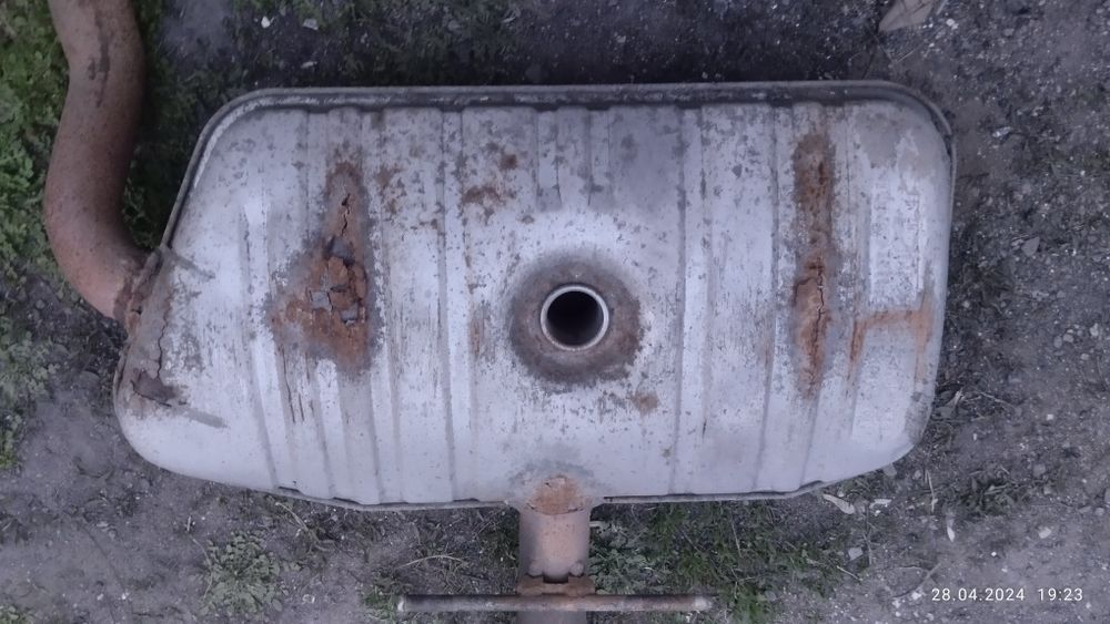 Глушитель гольф 3 продам