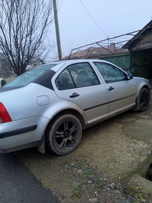 Volkswagen Bora 1.6 benzina