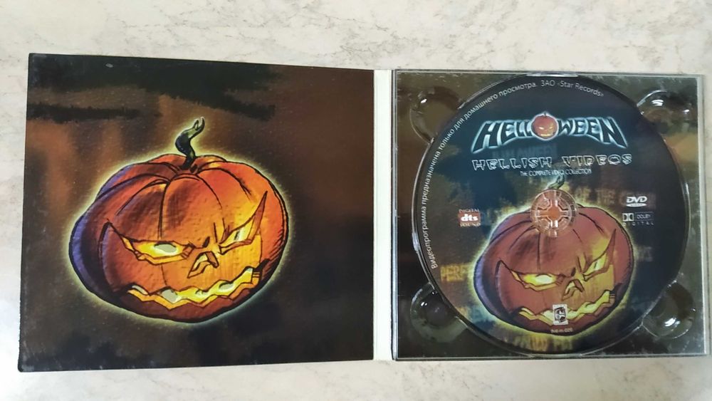 Продам лицензионные DVD диски с музыкой.