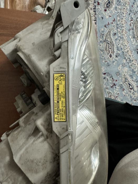 Передние фары камри