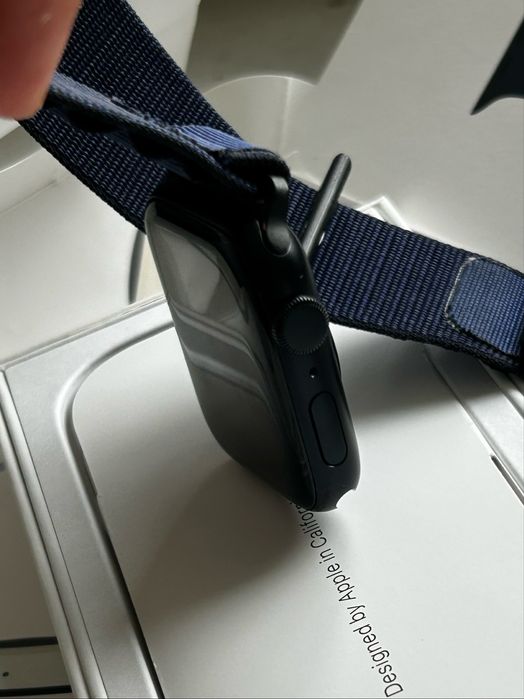 Продам Apple Watch SE 2 Срочно!!!