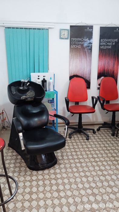 Мебель для салона комплект