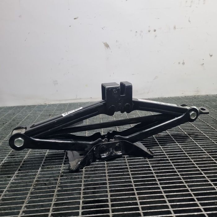 Cric Hyundai IX35 2010 - 2019 (1452)