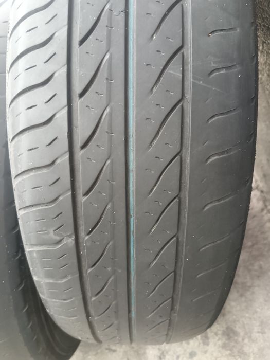 Продам комплект шин 175/65/R14