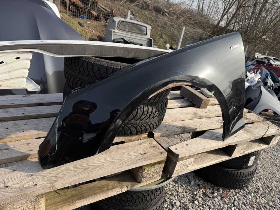 Калник Audi A4 B9 2017 год.-