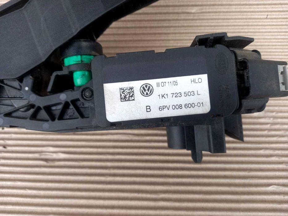 Vw  Golf 5 Passat B6 Touran Tiguan, pedala acceleratie cu senzor.