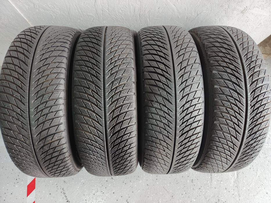 235.60.17 Michelin M+S Second-hand