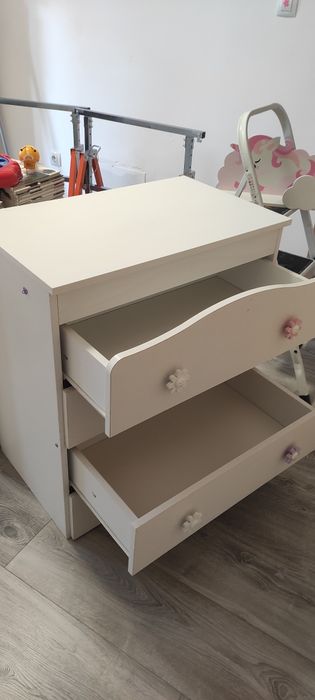 Детски скрин/ шкаф