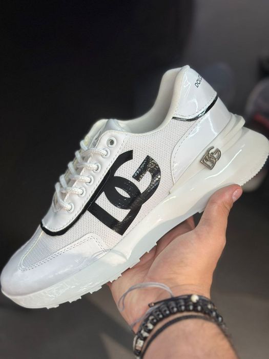 Adidasi bărbați noi